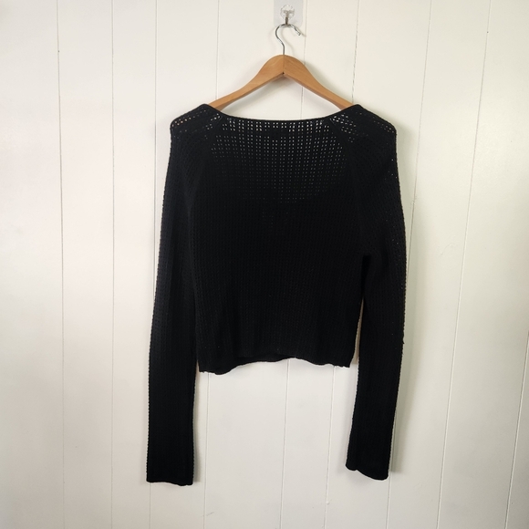 American Eagle Black Crochet Long Bell Sleeve Cropped Sweater Size XL Boho Y2k - Picture 5 of 10